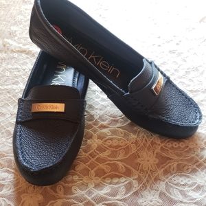Calvin Klein Womens Leta Blk Pebble Loafer Sz 9.5